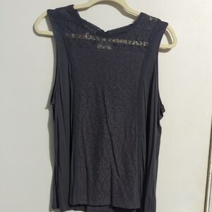 Elegant Lace Sleeveless Top - Gray